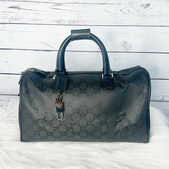 Authentic Gucci GG Canvas Boston Bag – Y2K Vintage 🖤 - Picture 1 of 16